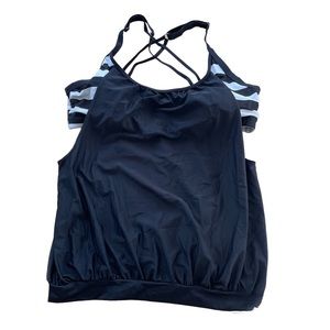 Tankini top 2XL black with black and white stripe top NWOT